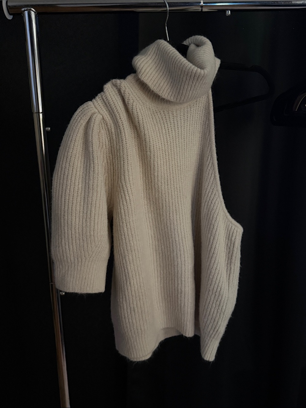Turtleneck Cutout Sleeveless Knit Sweater - Cream